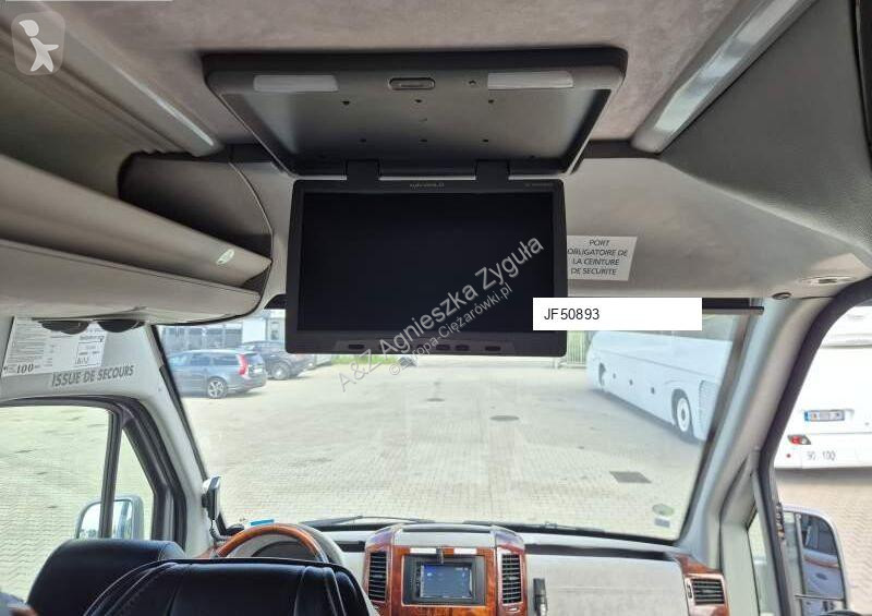 باص Mercedes SPRINTER 519