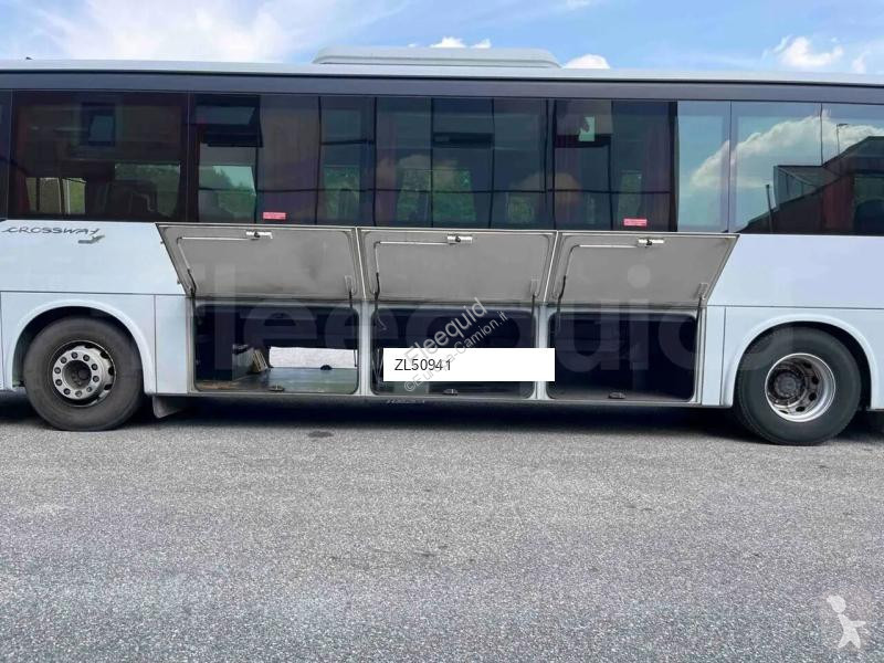 باص Iveco