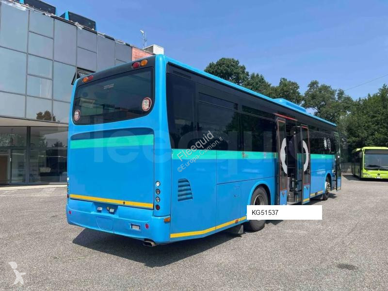 باص Iveco