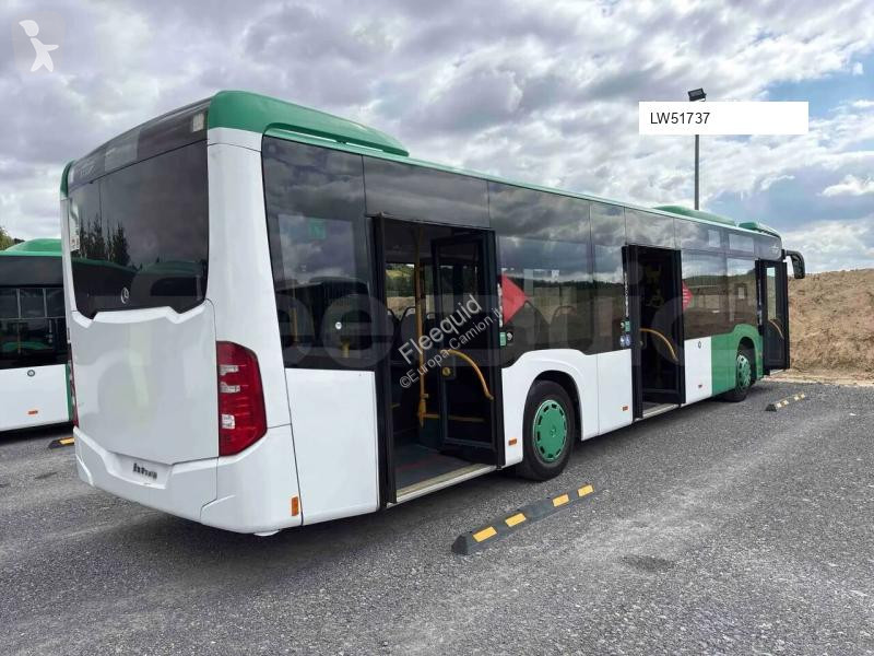 Autobussen Mercedes