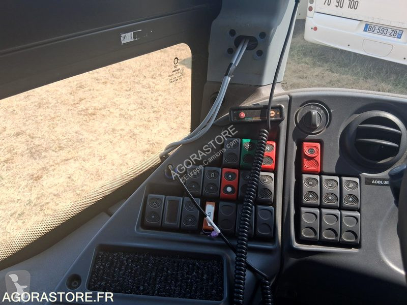باص Irisbus RECREO