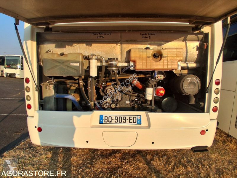 باص Irisbus RECREO