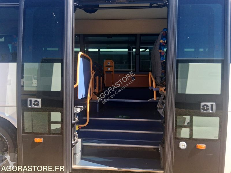 باص Irisbus RECREO