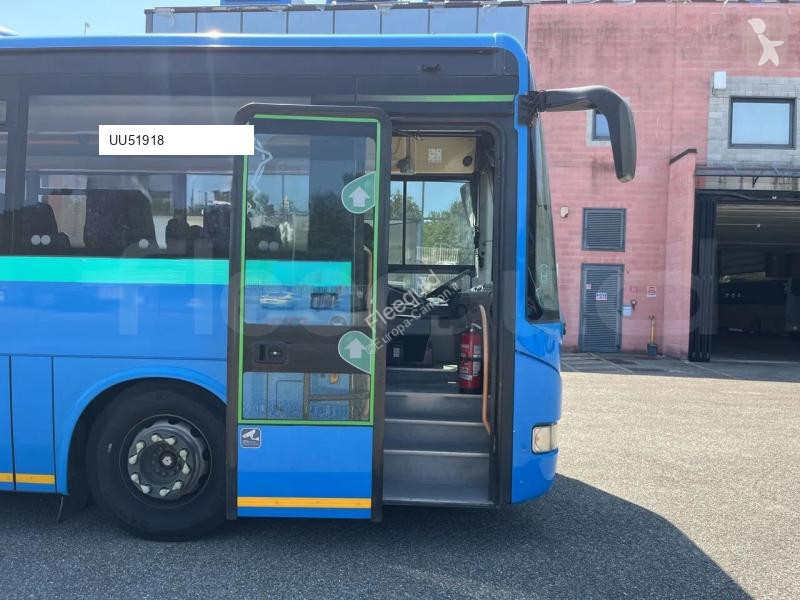 باص Iveco