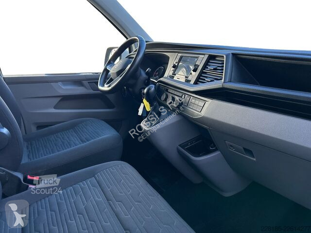 Véhicule utilitaire Volkswagen  VW CARAVELLE...
