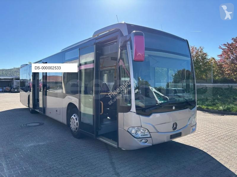 Autobús Mercedes