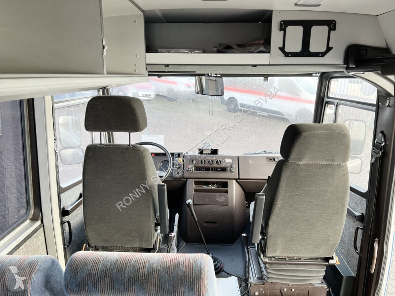 Autobuz Mercedes 711 D-KA 4x2 711 D-KA 4x2,...