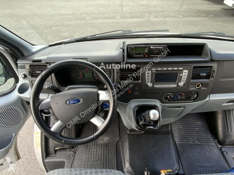 Autobus Ford