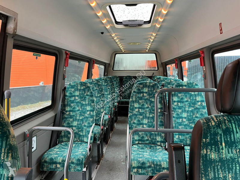 Autobus Mercedes 515 CDI 20 + 1 SEATS / AC