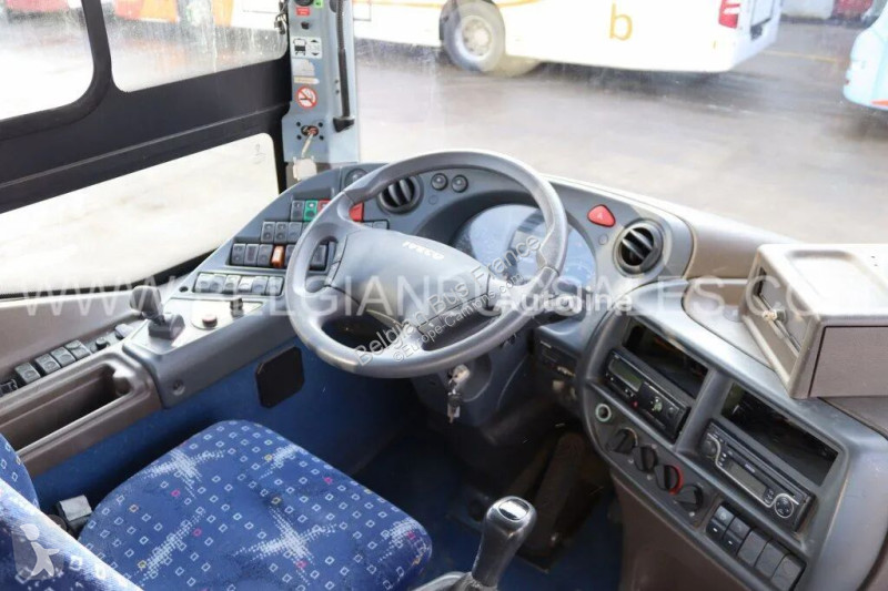 Autobuz Iveco / 12.8m / Manual / Euro 5