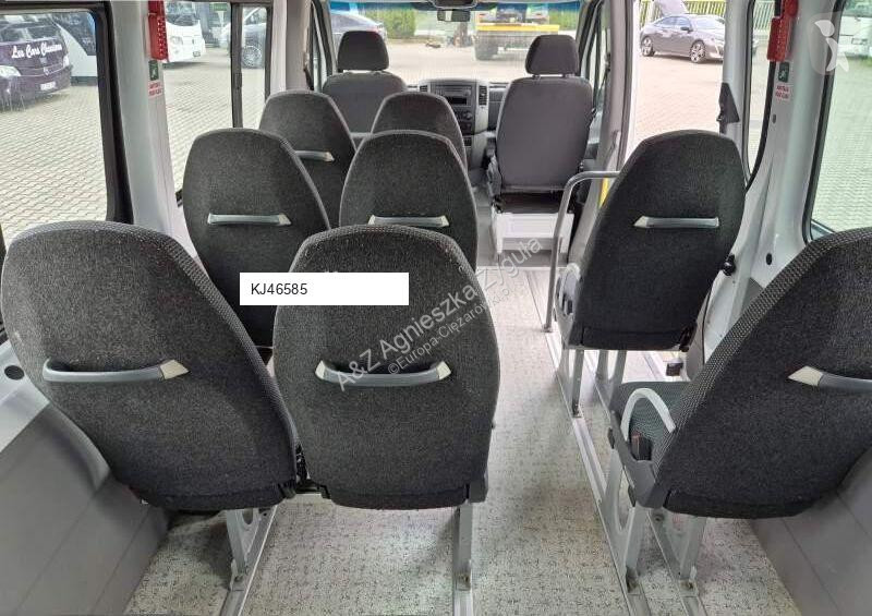 Autobuz Mercedes