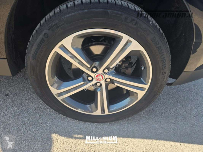 Buss  JAGUAR FPACE 2020 KM 110MILA