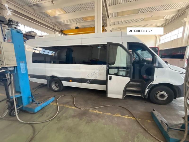 Autobus Mercedes