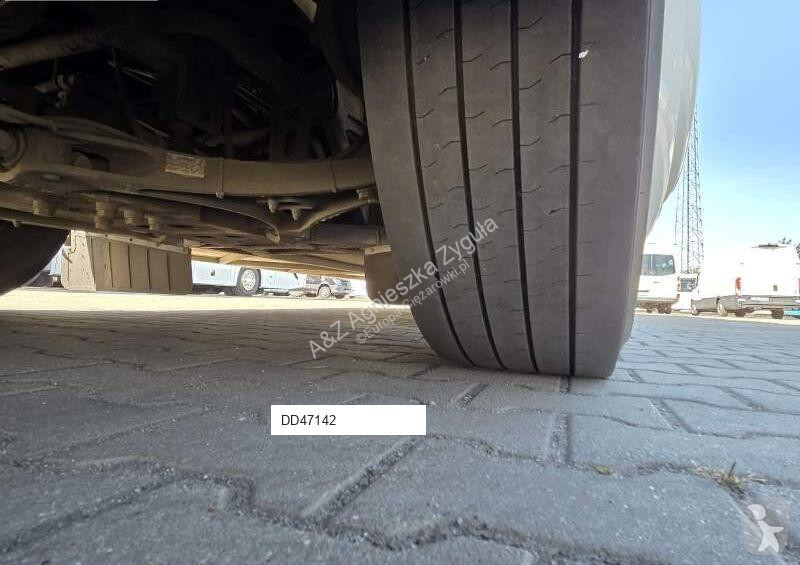 Camioneta Iveco CROS/ SPROWADZONY