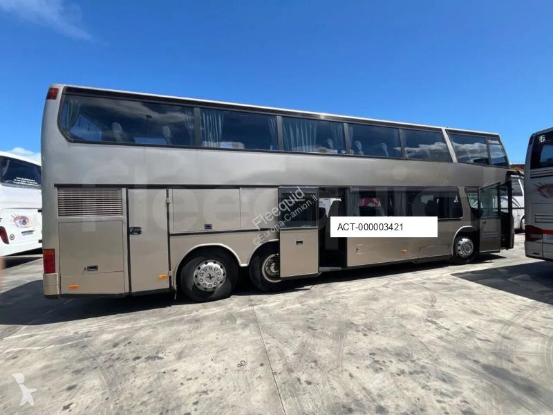 Autobus Setra S328