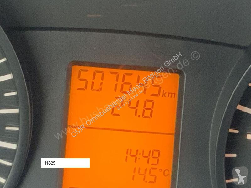 باص Mercedes Transfer 55