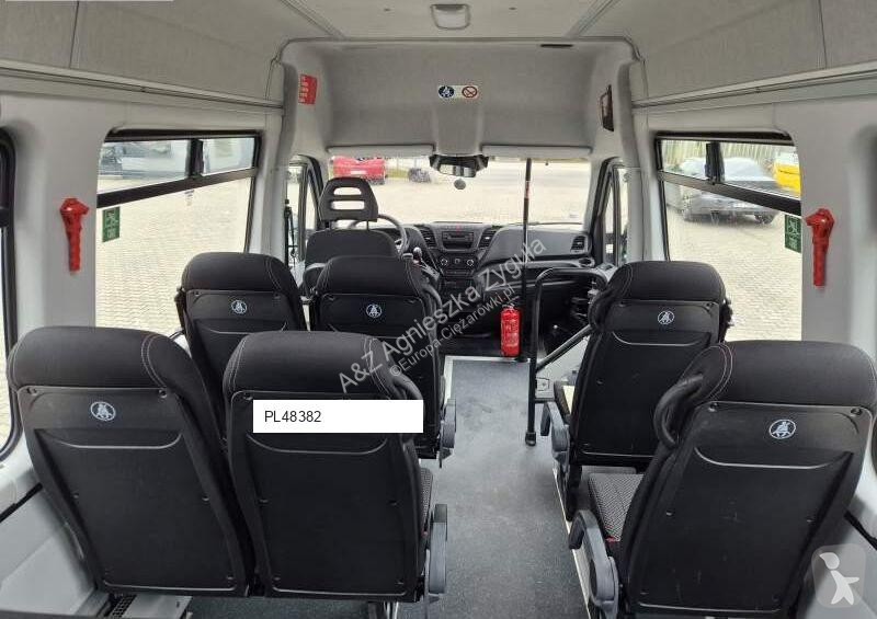 Градски автобус Iveco DAILY A60C15
