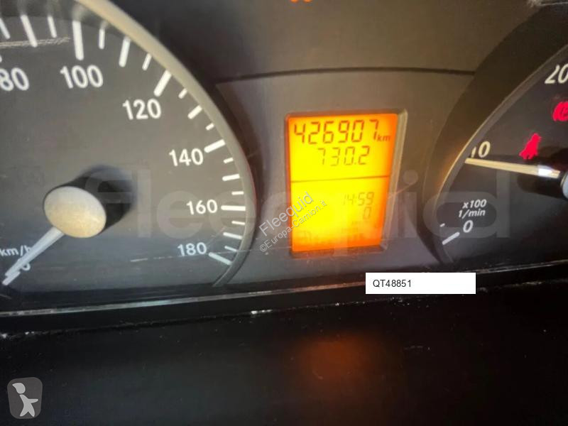 باص Mercedes