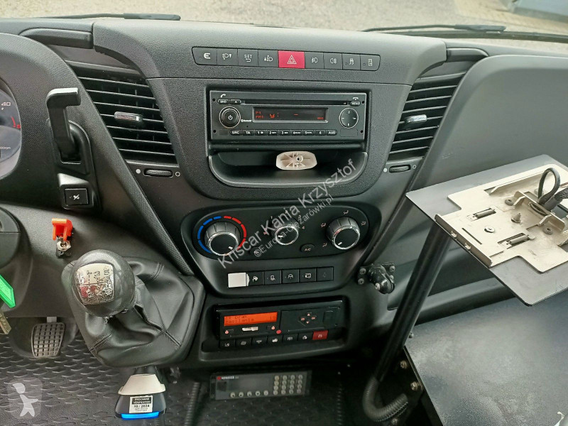 باص Iveco Line 60C17 24 Seats LIFT LIFT