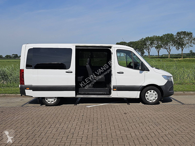 Furgoneta Mercedes 311 TOURER 9-Persoons