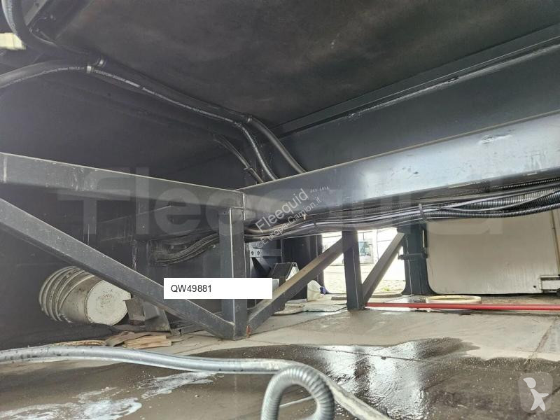 باص Irisbus
