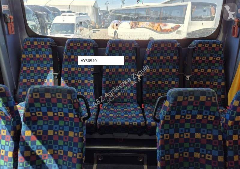 باص Irisbus