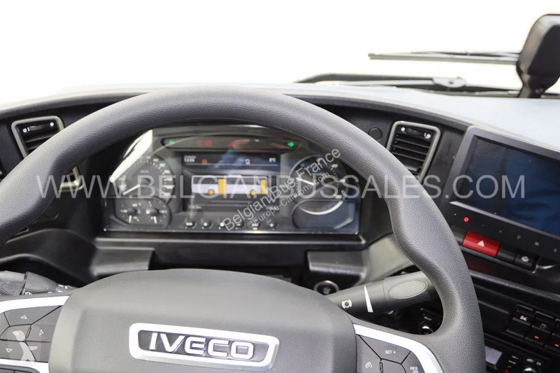 باص Iveco 12m Pop / Double middle door / Lift /...
