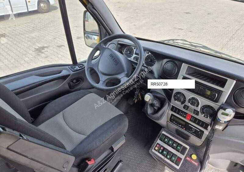 Градски автобус Iveco APTINEO 65J17