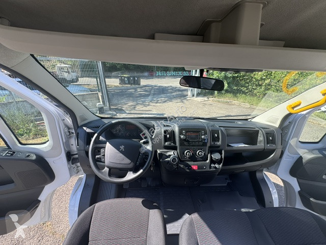 Véhicule utilitaire Peugeot BOXER  NEUF EQUIPE...