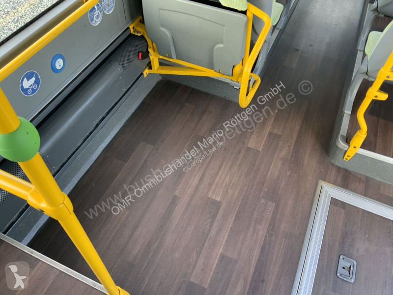 Autobussen Mercedes O 530 LE