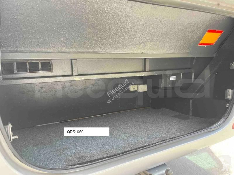 باص Iveco Unvi Compa