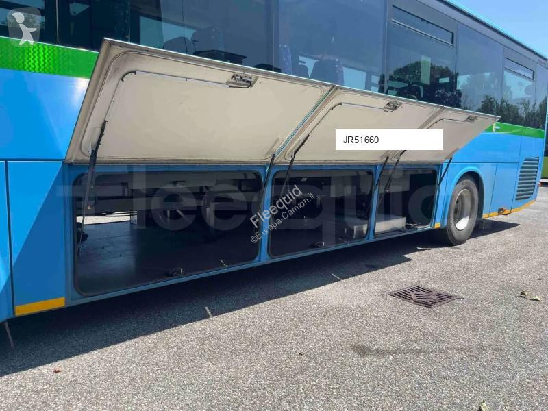 باص Iveco