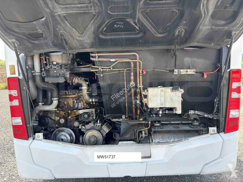 باص Mercedes