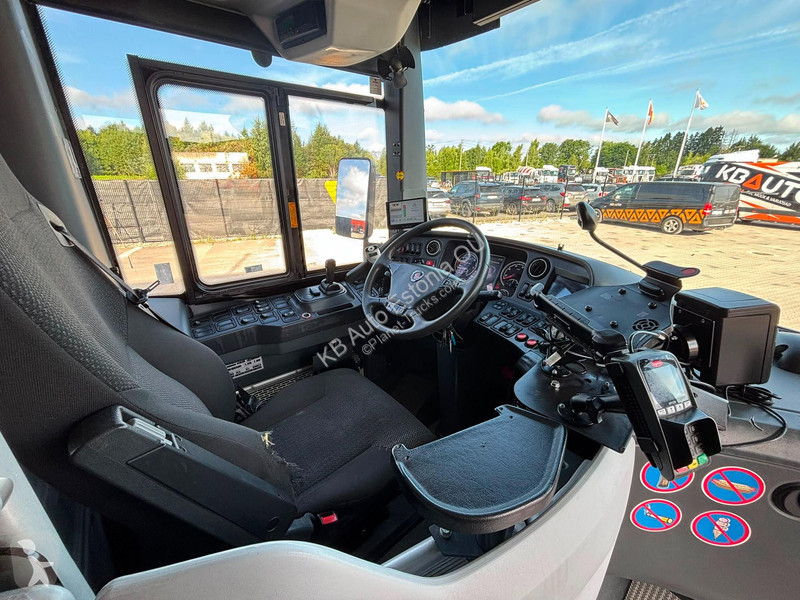 باص Scania Omniexpress K360 6x2 52 + 48 SEATS /...