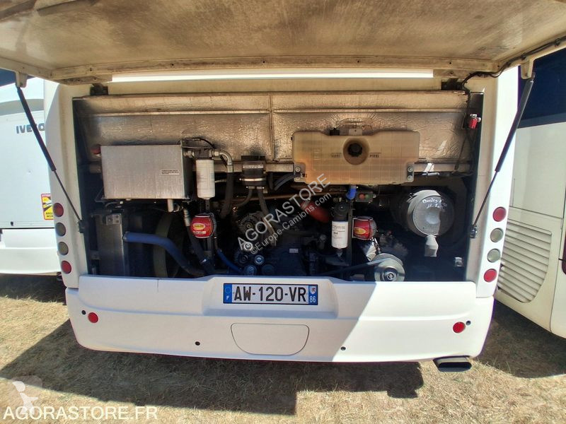 باص Irisbus RECREO