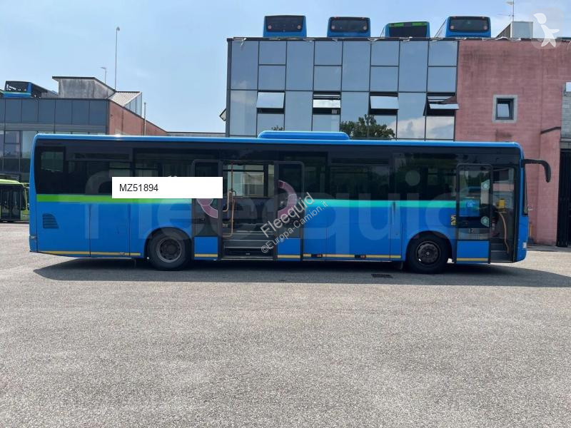 باص Iveco