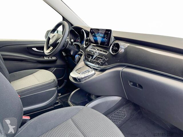 Autobus Mercedes - Compact 220 d Executive auto