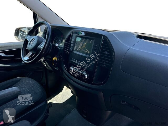 Véhicule utilitaire Mercedes III - vito 119 cdi...
