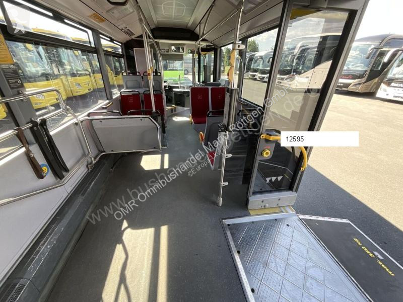 Autobussen Mercedes 0 530