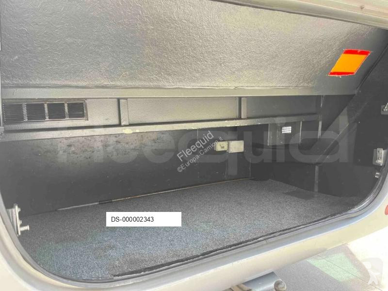 Autóbusz Iveco Unvi Compa