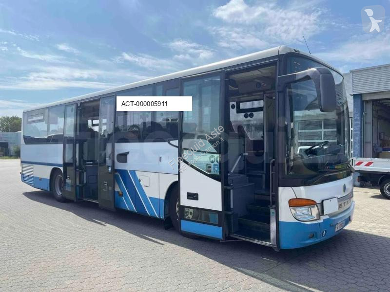 Autóbusz Setra S412