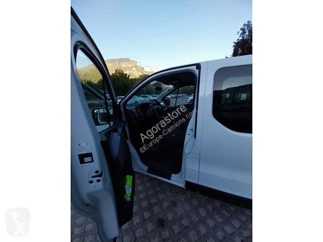 Autobus Renault TRAFIC