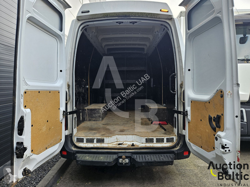 Buss Renault Multicab