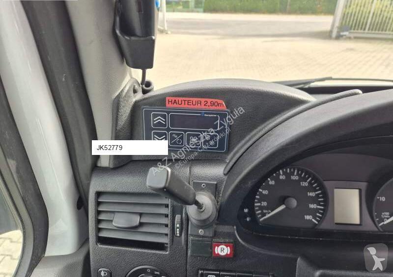 Véhicule utilitaire Mercedes SPRINTER 516 TRANSFER