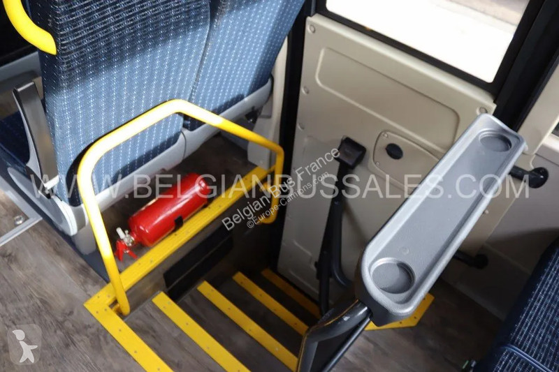 Autobussen Otokar Navigo U / 7.8m / Lift /...