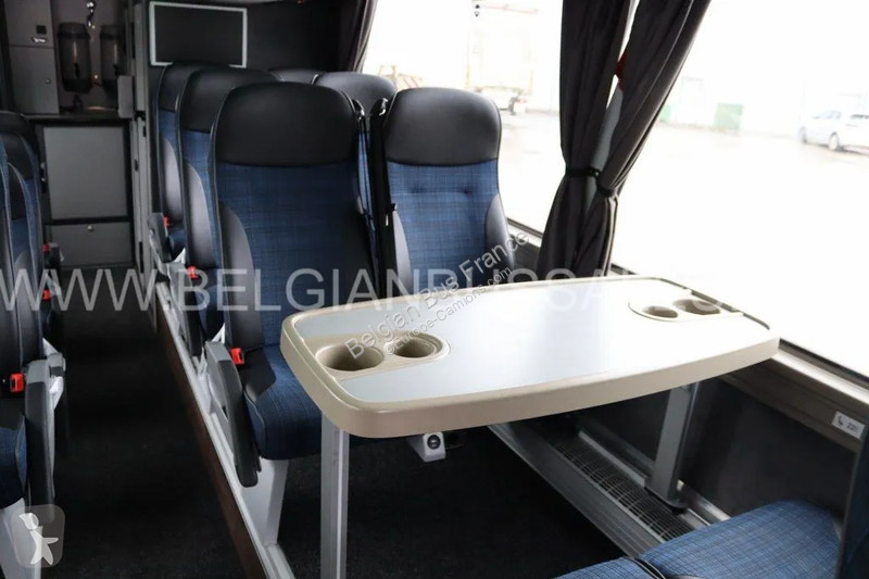 Autobussen Neoplan Skyliner L New Model / P06 /...