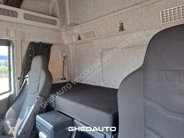Camion Iveco Stralis AT440S46 - TRATTORE -...