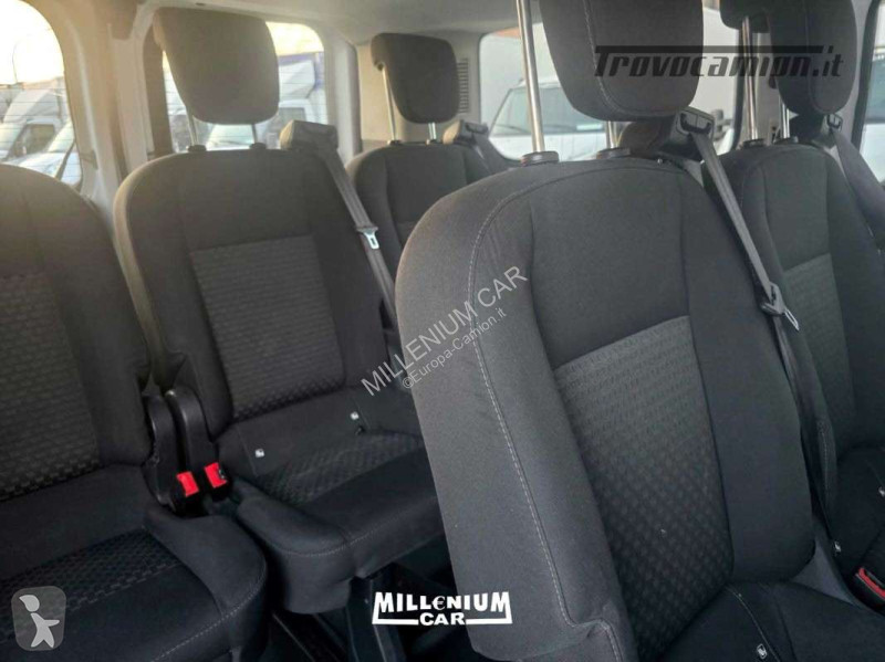 Véhicule utilitaire Ford FORD CUSTOM 9 POSTI 2019
