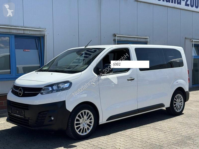 Autobus Opel
