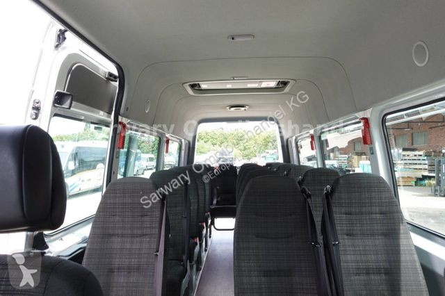Autobuz Mercedes 513...
